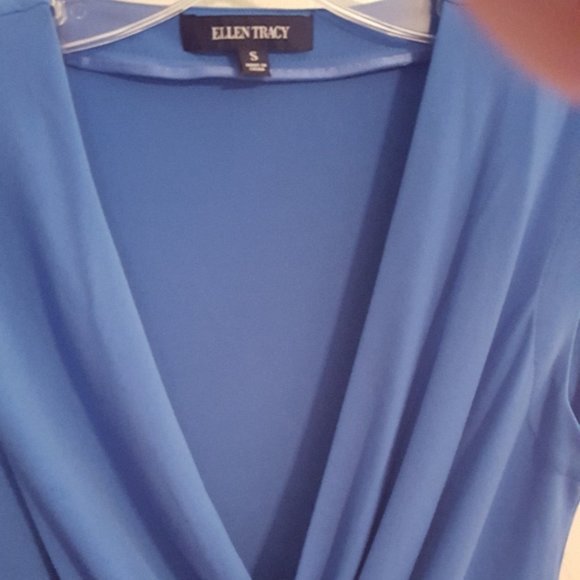 women's blouse - Picture 1 of 5